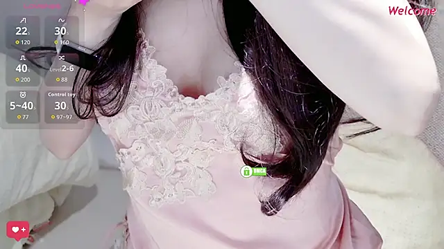 Snapshot of Duduludululu chatting on April 2026 06:35:02 AM Duduludululu online show from April 2026 06:35:02 AM