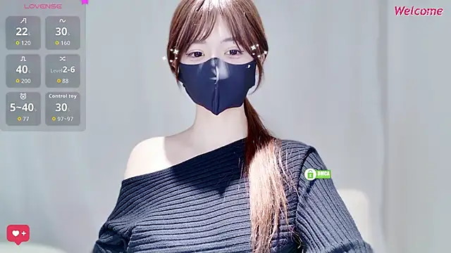 Snapshot of Duduludululu chatting on April 2026 06:02:02 AM Duduludululu online show from April 2026 06:02:02 AM