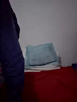 Snapshot of altinya chatting on November 2025 04:23:01 AM altinya online show from November 2025 04:23:01 AM