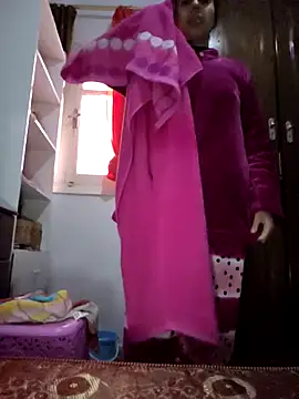 Snapshot of altinya chatting on December 2025 02:11:01 PM altinya online show from December 2025 02:11:01 PM