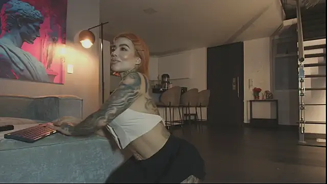 milaivanova online show from February 2025 02:31:01 AM