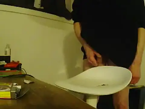 Snapshot of L0cKyseven77 chatting on January 2025 01:37:02 AM L0cKyseven77 online show from January 2025 01:37:02 AM