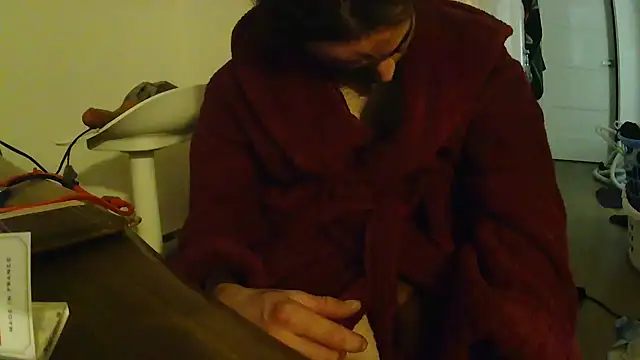 Snapshot of L0cKyseven77 chatting on January 2025 09:05:01 AM L0cKyseven77 online show from January 2025 09:05:01 AM