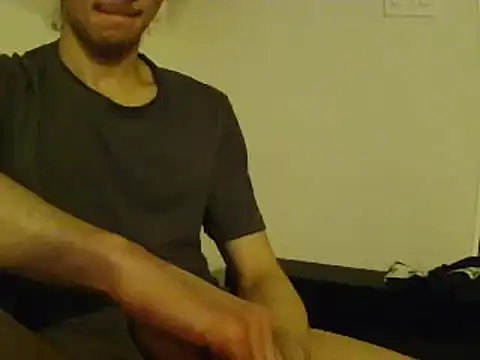 Snapshot of L0cKyseven77 chatting on February 2025 01:41:01 AM L0cKyseven77 online show from February 2025 01:41:01 AM