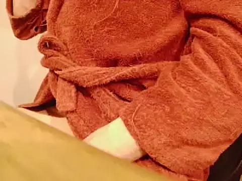 Snapshot of L0cKyseven77 chatting on February 2025 04:53:02 AM L0cKyseven77 online show from February 2025 04:53:02 AM