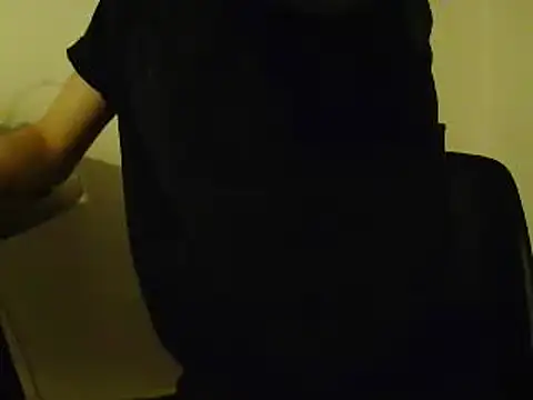 Snapshot of L0cKyseven77 chatting on February 2025 01:55:01 AM L0cKyseven77 online show from February 2025 01:55:01 AM