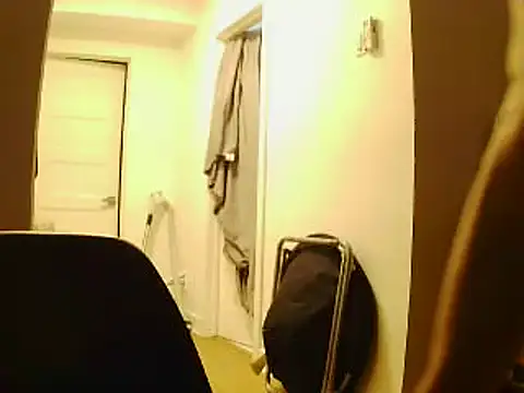 Snapshot of L0cKyseven77 chatting on March 2025 02:46:02 AM L0cKyseven77 online show from March 2025 02:46:02 AM