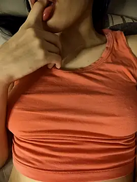 Snapshot of Pamwuw chatting on November 2025 05:54:01 AM Pamwuw online show from November 2025 05:54:01 AM