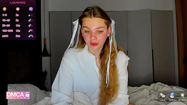 Molly sweetie online show from January 2026 07:24:02 AM