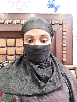 Snapshot of Yours-Bebo chatting on January 2025 09:26:01 PM Yours-Bebo online show from January 2025 09:26:01 PM