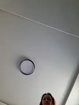 Snapshot of Miss____Mia_ chatting on March 2025 08:02:01 AM Miss Mia online show from March 2025 08:02:01 AM