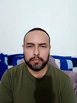 Snapshot of ElSunEagle chatting on March 2026 01:57:01 AM ElSunEagle online show from March 2026 01:57:01 AM