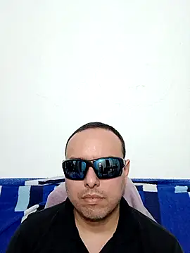 Snapshot of ElSunEagle chatting on March 2026 01:55:02 AM ElSunEagle online show from March 2026 01:55:02 AM