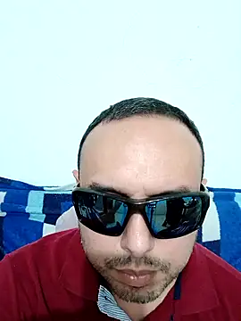 Snapshot of ElSunEagle chatting on March 2026 10:05:01 PM ElSunEagle online show from March 2026 10:05:01 PM