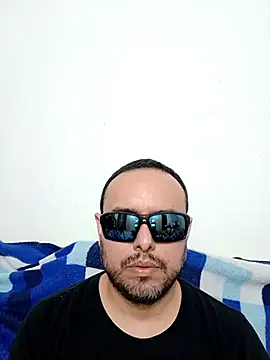 Snapshot of ElSunEagle chatting on March 2026 01:55:02 AM ElSunEagle online show from March 2026 01:55:02 AM