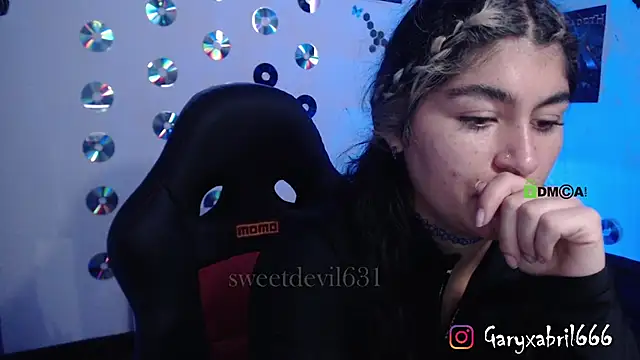 Snapshot of abril666 chatting on March 2025 05:50:01 PM abril666 online show from March 2025 05:50:01 PM