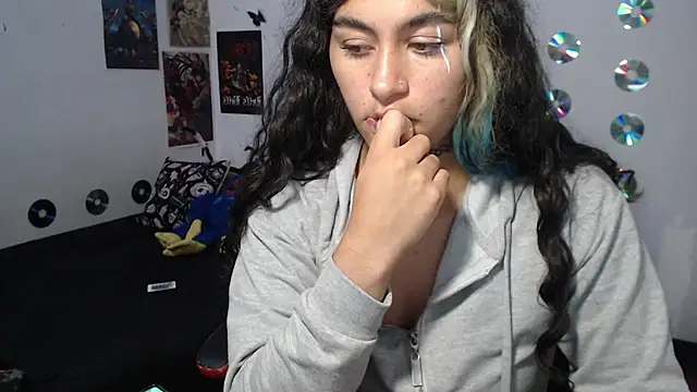 Snapshot of abril666 chatting on March 2025 07:25:01 PM abril666 online show from March 2025 07:25:01 PM