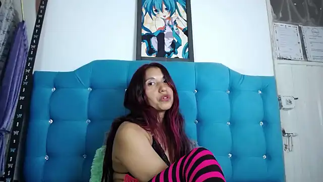 Snapshot of sweet_skylove_ chatting on February 2025 11:45:01 PM sweet skylove online show from February 2025 11:45:01 PM