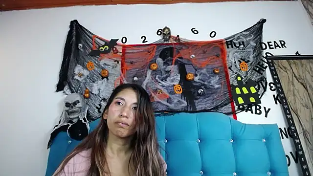 Snapshot of sweet_skylove_ chatting on October 2025 03:10:02 PM sweet skylove online show from October 2025 03:10:02 PM