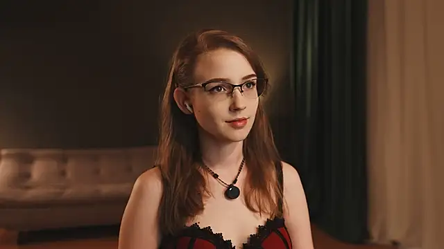 Snapshot of steffania- chatting on August 2026 04:42:02 PM steffania- online show from August 2026 04:42:02 PM