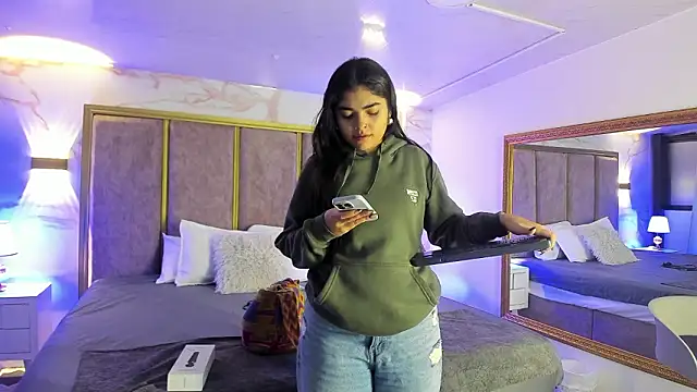 Snapshot of GiselOrtiz chatting on March 2026 10:22:01 AM GiselOrtiz online show from March 2026 10:22:01 AM