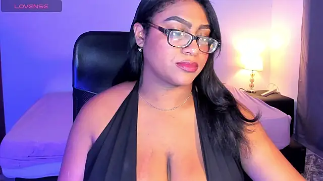 Snapshot of BlakmillerrGilson chatting on April 2026 08:42:02 PM BlakmillerrGilson online show from April 2026 08:42:02 PM