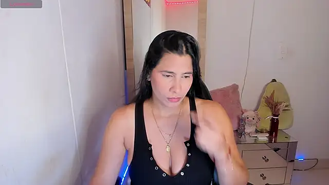 hellensexy online show from May 2026 09:57:02 PM
