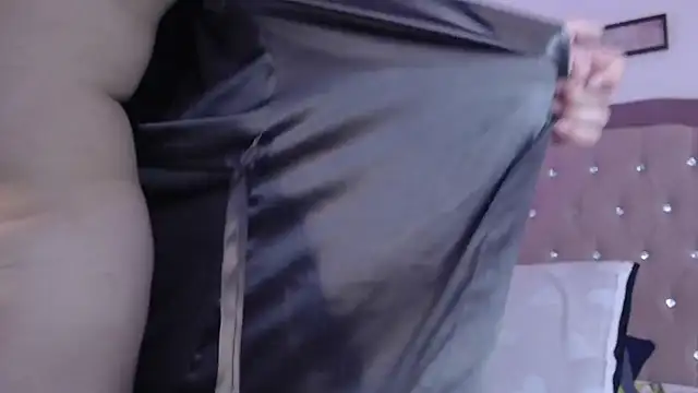 AnnadirtyXo online show from February 2025 10:37:02 AM