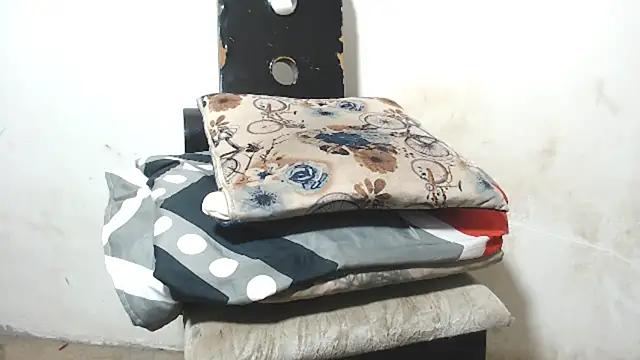 Amazing12inch online show from January 2025 11:06:02 PM