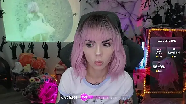 Kerry Kirk online show from November 2025 08:55:01 PM