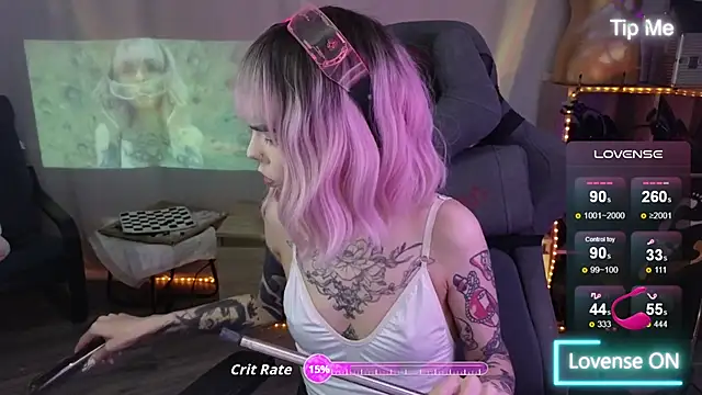 Kerry Kirk online show from November 2025 06:57:01 PM