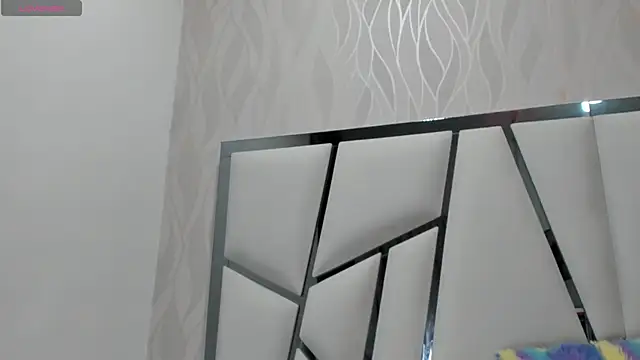  aurora18  online show from September 2025 03:10:01 AM