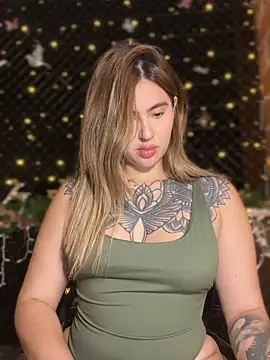 ValerieHilton online show from December 2024 02:01:01 AM