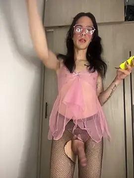 Snapshot of danielagh29 chatting on December 2024 06:53:02 AM danielagh29 online show from December 2024 06:53:02 AM