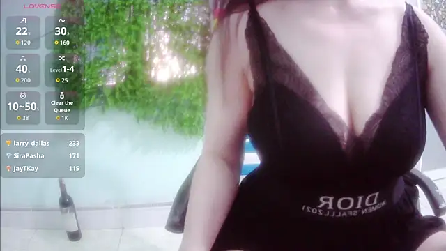 Yii-Ser online show from September 2025 09:53:02 AM