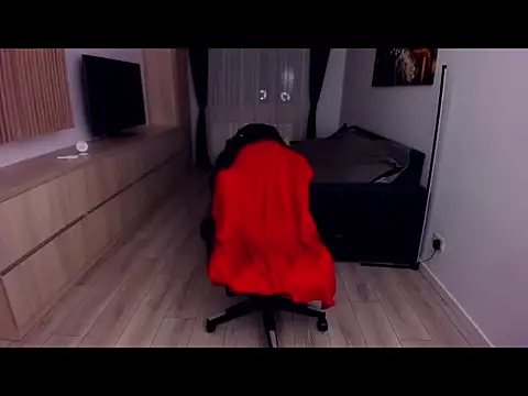 Snapshot of MarisMuscle chatting on March 2025 07:43:02 PM MarisMuscle online show from March 2025 07:43:02 PM