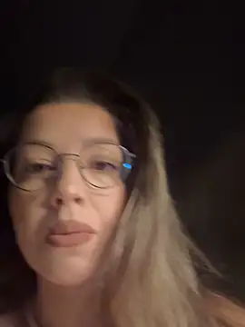 Snapshot of SonyaD_ chatting on April 2026 02:27:02 AM SonyaD online show from April 2026 02:27:02 AM