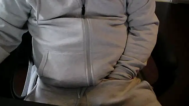 Snapshot of IrishCock30 chatting on December 2025 10:09:01 AM IrishCock30 online show from December 2025 10:09:01 AM