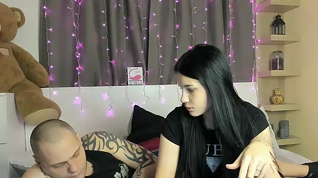 Snapshot of xDeepInLovexx chatting on January 2025 07:34:01 PM xDeepInLovexx online show from January 2025 07:34:01 PM