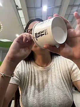 CamilaSofiia online show from January 2026 10:35:01 PM