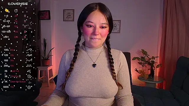 Lexie Thompson10 online show from March 2025 03:47:01 AM