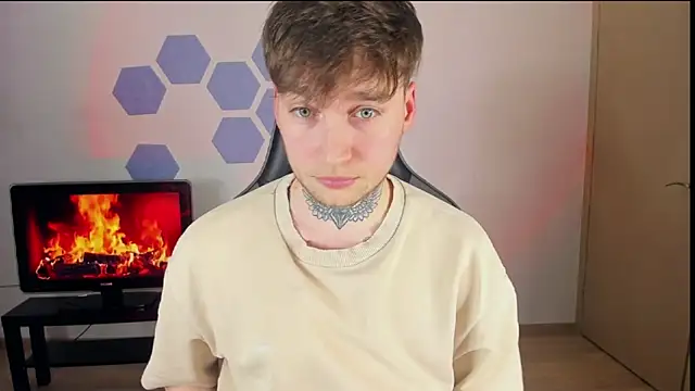 Chris Tyson online show from January 2025 07:21:01 PM