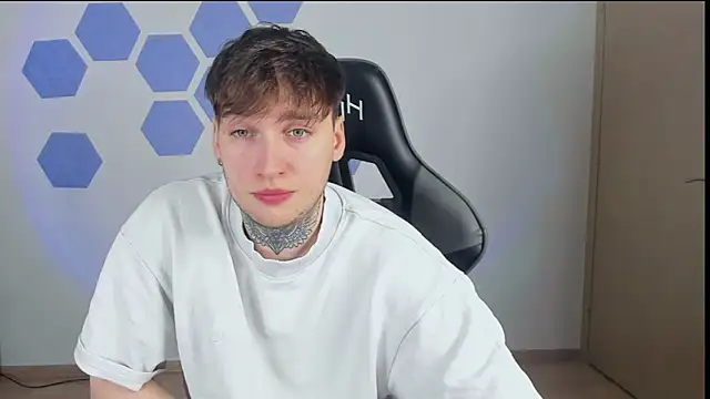 Chris Tyson online show from January 2025 02:44:02 AM