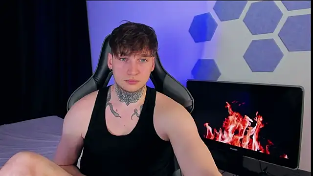 Chris Tyson online show from March 2025 01:10:02 AM