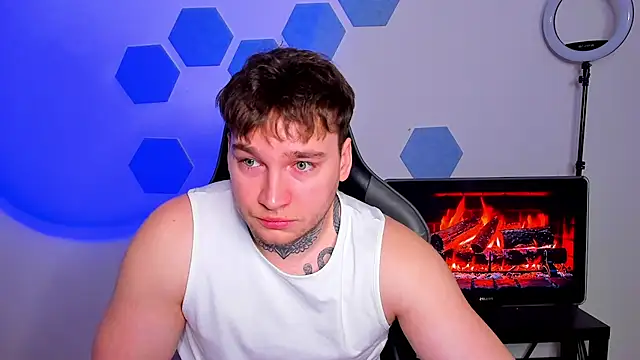 Chris Tyson online show from February 2026 07:29:02 AM