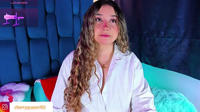 Cherryyquen online show from November 2025 08:00:01 PM