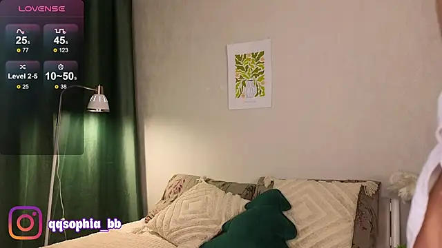 ErinLewist online show from March 2025 01:13:01 AM