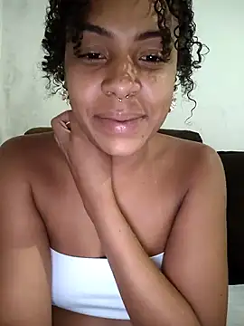 Snapshot of Julia_Pretinha chatting on April 2026 12:46:01 AM Julia Pretinha online show from April 2026 12:46:01 AM