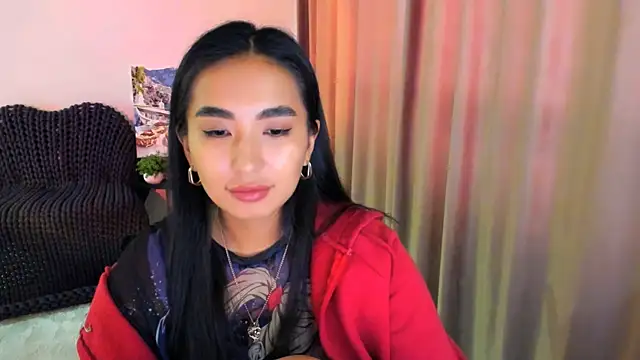 worldofkim online show from March 2025 08:59:01 AM