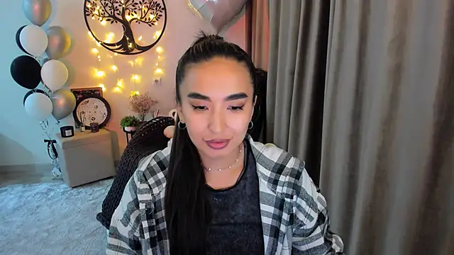 worldofkim online show from March 2026 03:35:02 PM